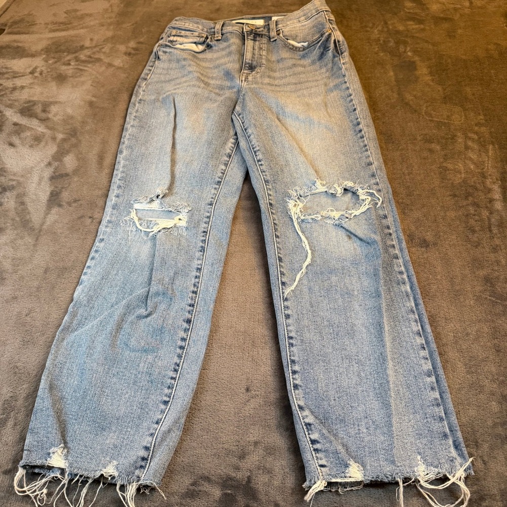 Eunina Light Wash High Rise Wide Leg Crop Jeans Distressed Womens size 5 27x26"